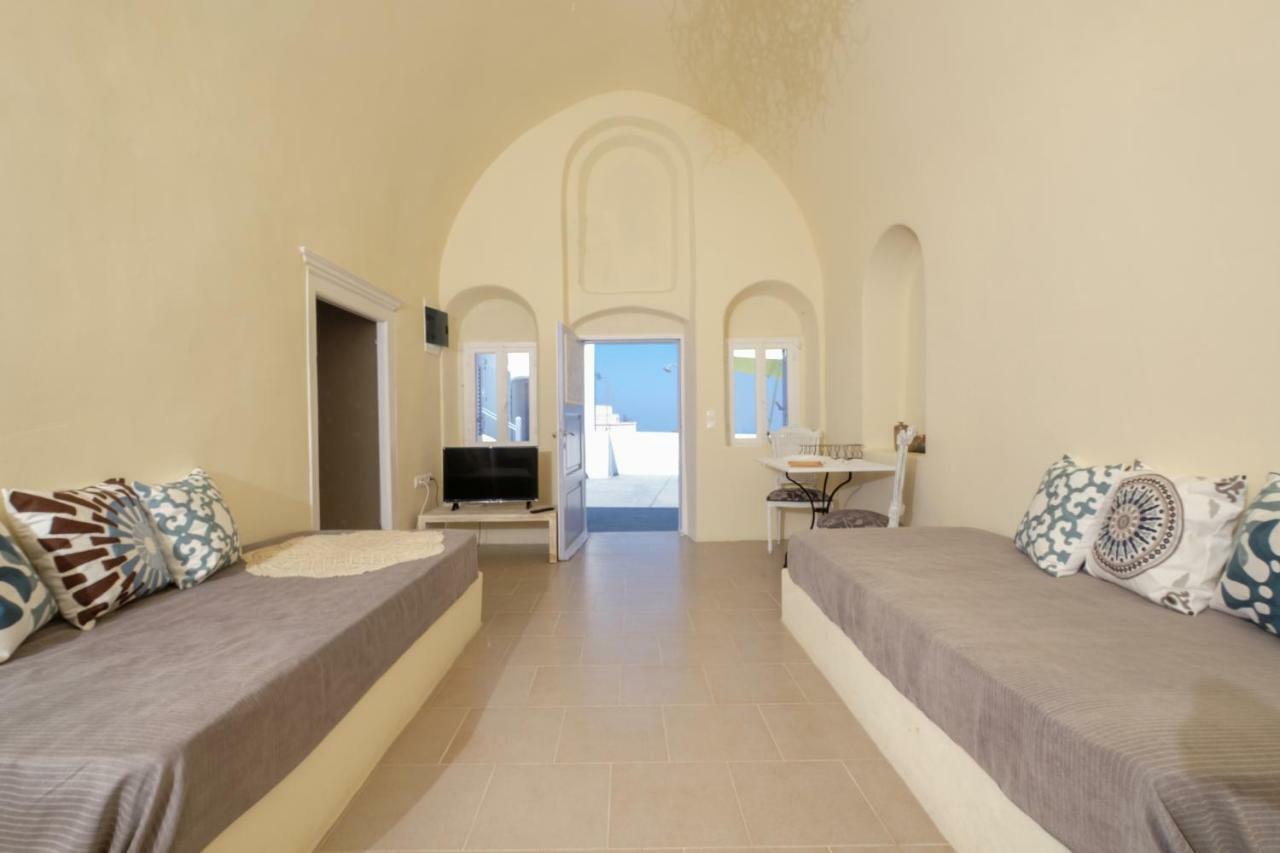 Deltami Santorini Pýrgos Exterior foto
